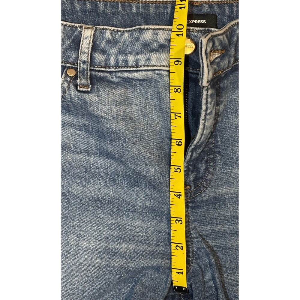 Express 90s Ankle Boot Mid Rise Med Wash Cropped Jeans Women's Size 8 Short - Picture 4 of 8
